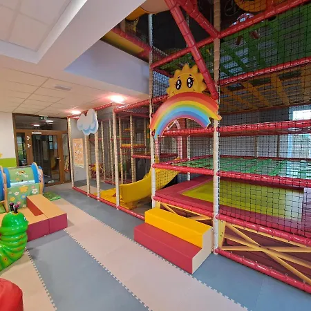 Gasthuis Wellness Panorama 4*