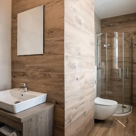Wellness Panorama Konukevi Luhačovice